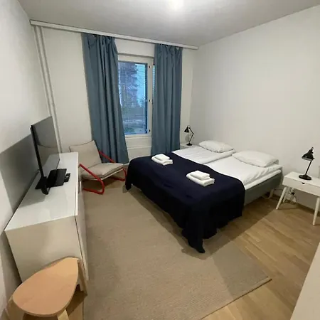 Casa Marin - Spacious 3 Bedroom With Sauna. Pet Friendly *